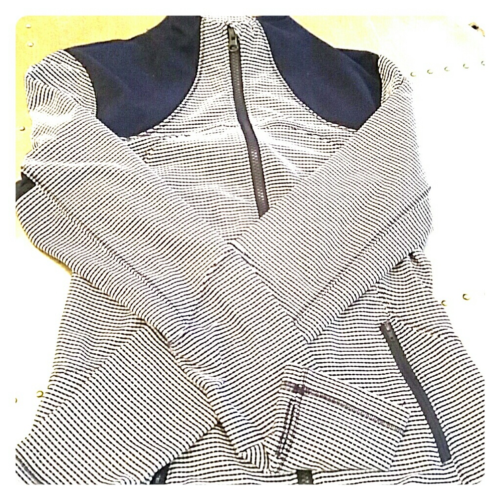 Lululemon Zip up